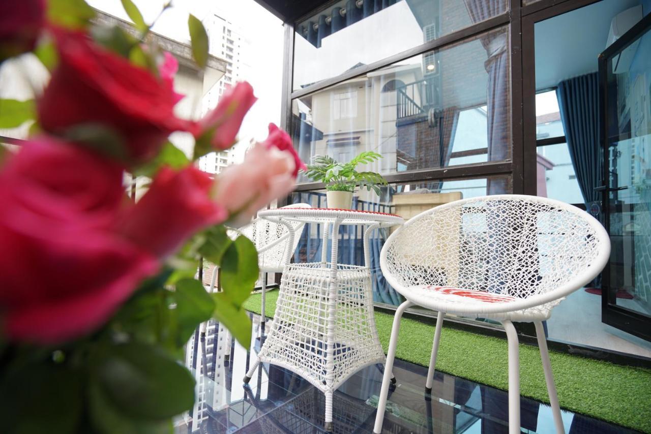 Private Room In Halong Center-Almor Homestay ฮาลอง ภายนอก รูปภาพ
