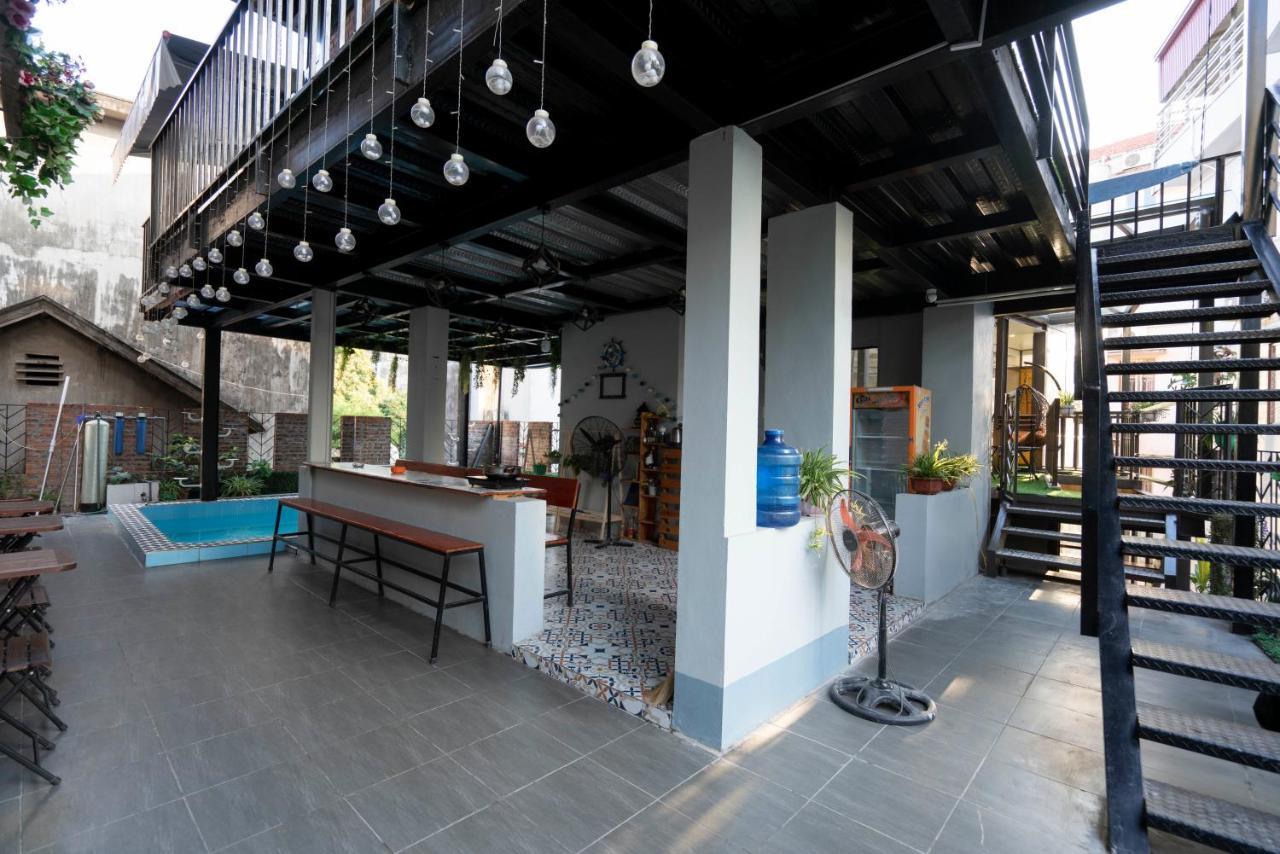 Private Room In Halong Center-Almor Homestay ฮาลอง ภายนอก รูปภาพ